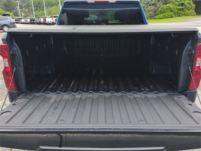2022 Chevrolet Silverado 1500 LT photo 16