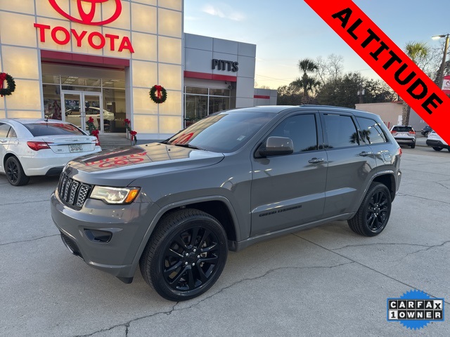 2020 Jeep Grand Cherokee Altitude's photo