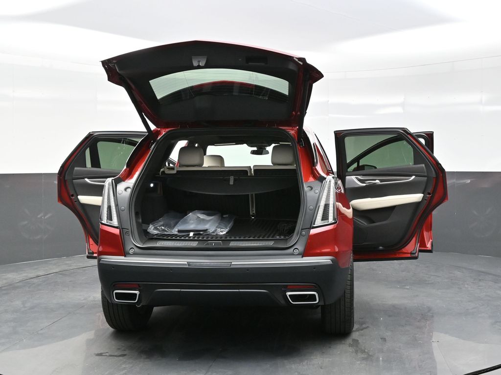 2025 Cadillac XT5 Sport photo 37