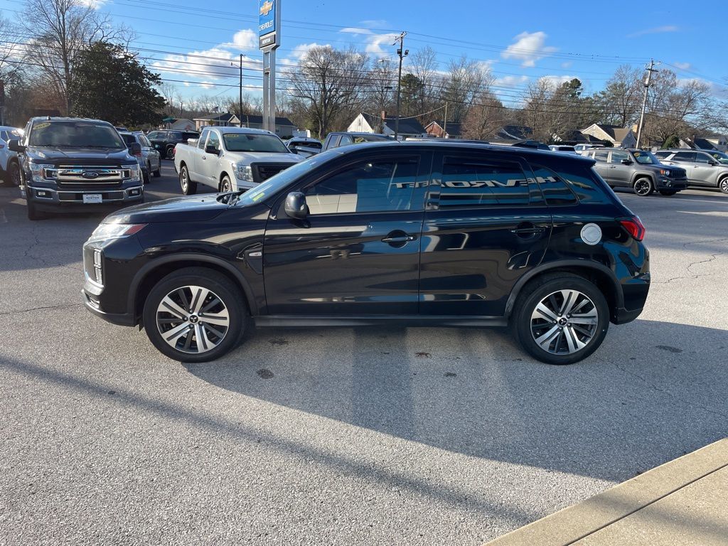 2021 Mitsubishi Outlander Sport photo 4