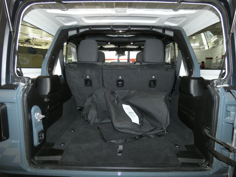 2024 Jeep Wrangler Sport photo 3