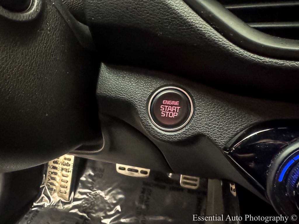 2023 KIA FORTE - Image 15
