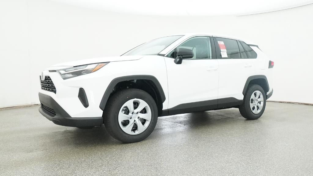 2025 Toyota RAV4 LE photo 6