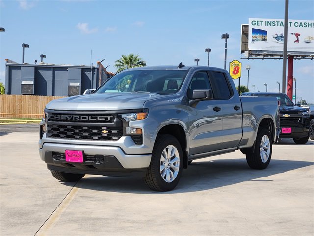 2026 Chevrolet Silverado 1500 Custom photo 2
