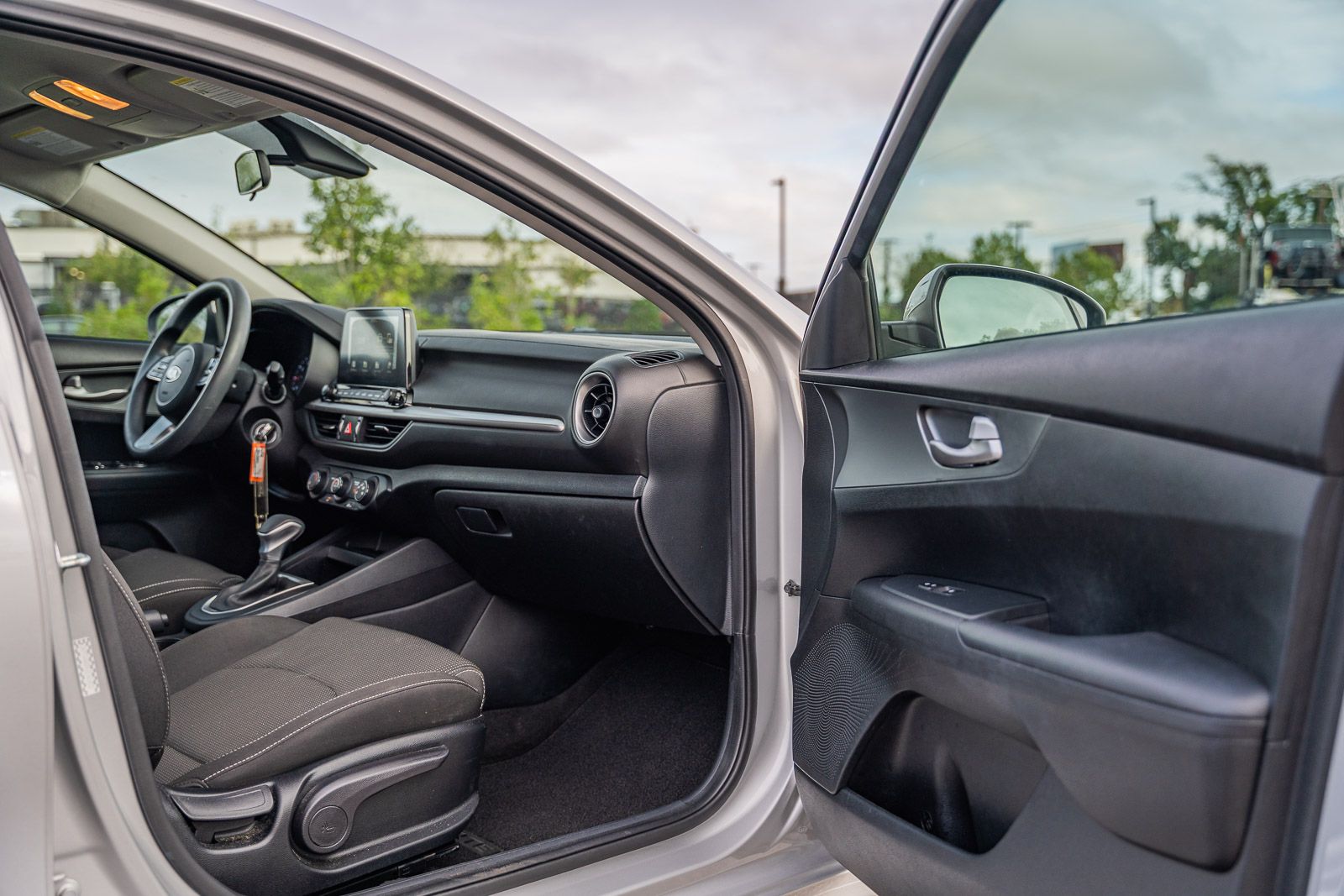 2020 Kia Forte LXS photo 12