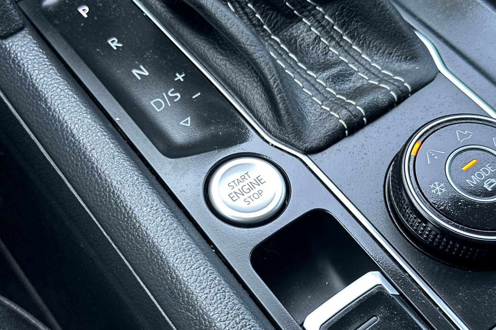 2021 Volkswagen Atlas V6 SE Technology photo 23