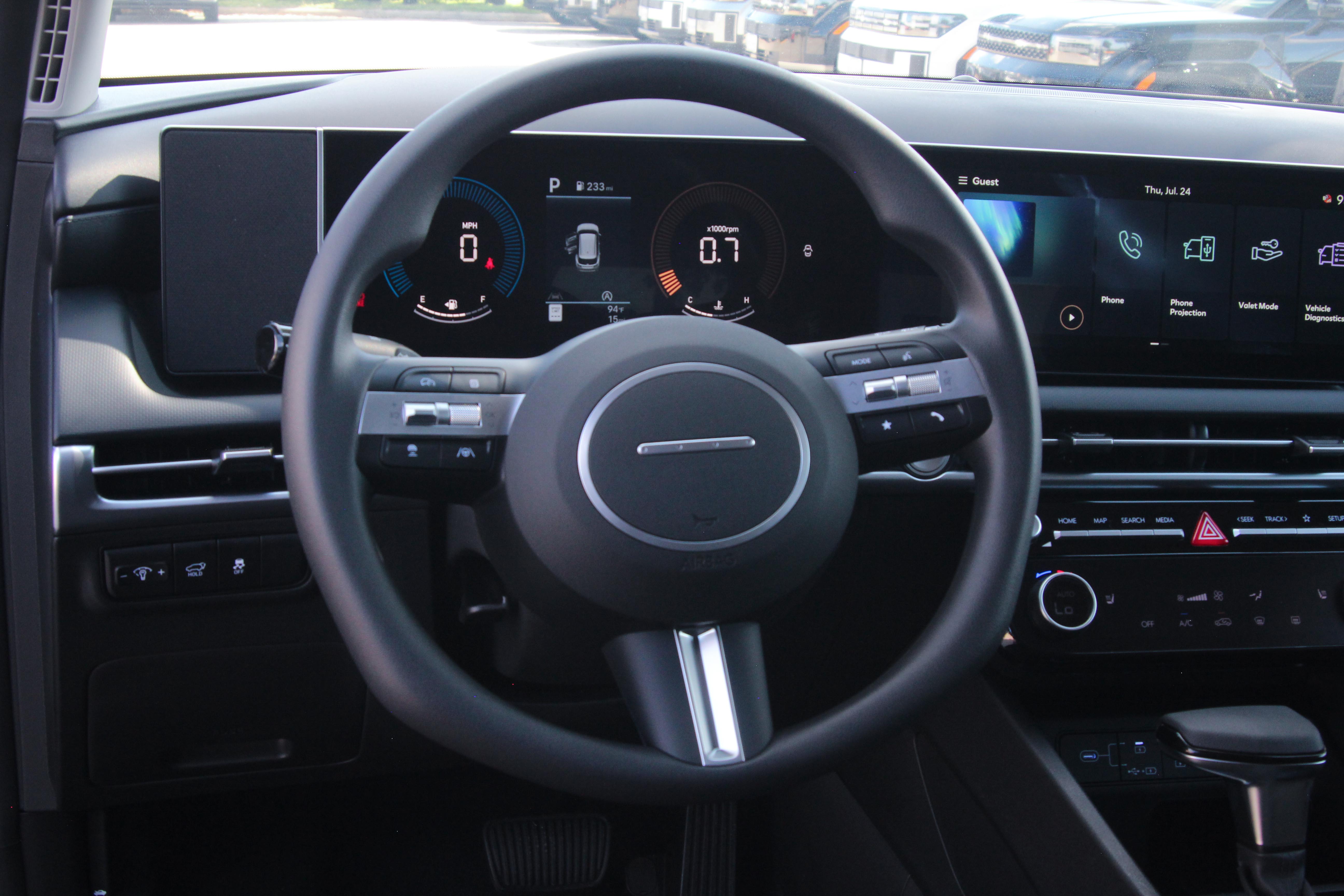 2025 Hyundai Tucson SEL photo 8