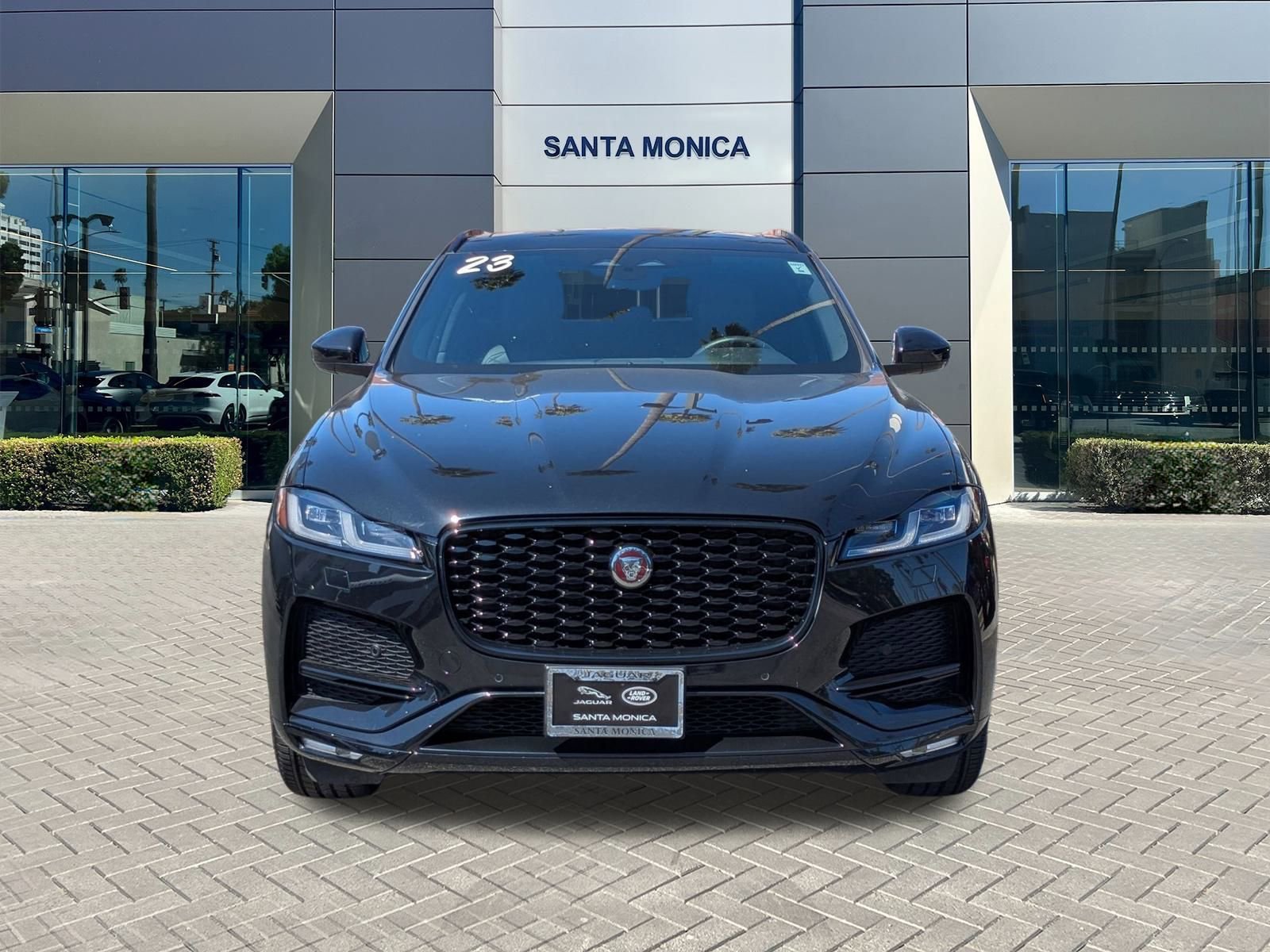 2023 Jaguar F-PACE P250 S photo 2