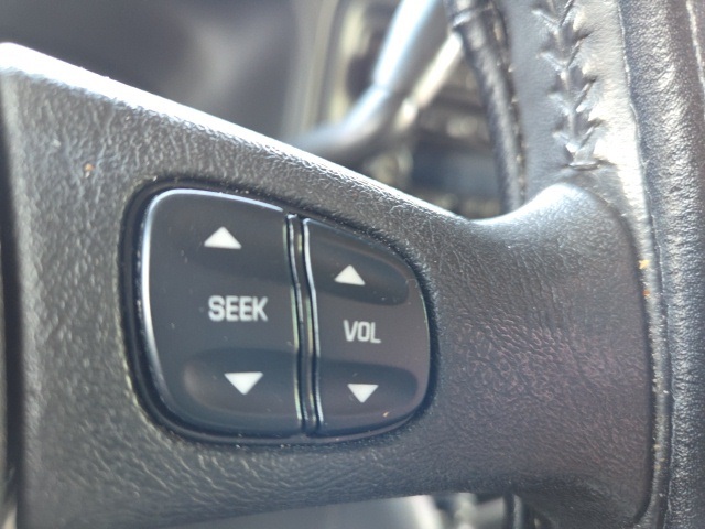 2005 Chevrolet Tahoe LT photo 26