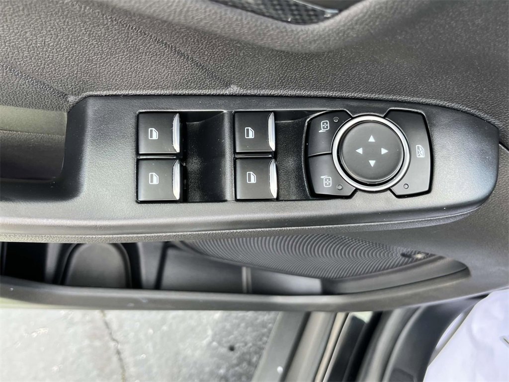 2024 Ford Escape ST-Line photo 15