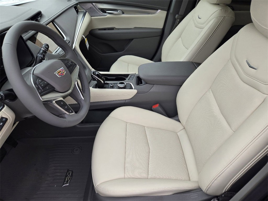 2025 Cadillac XT5 Premium Luxury photo 12