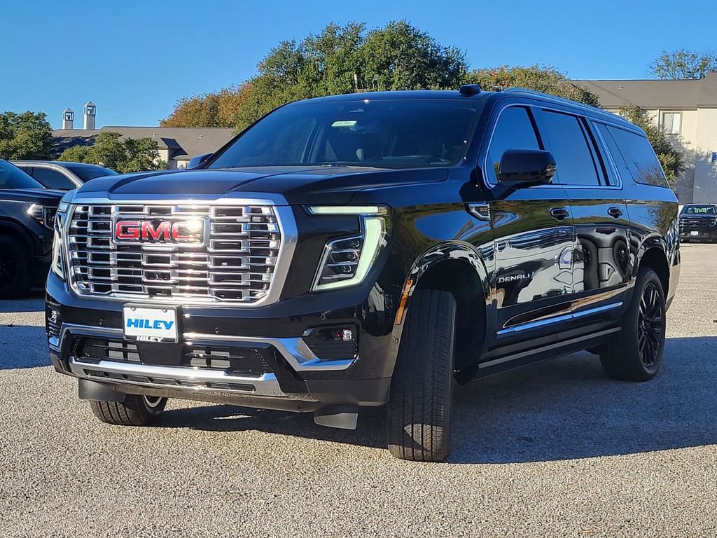 2026 Gmc Yukon XL Denali photo 2
