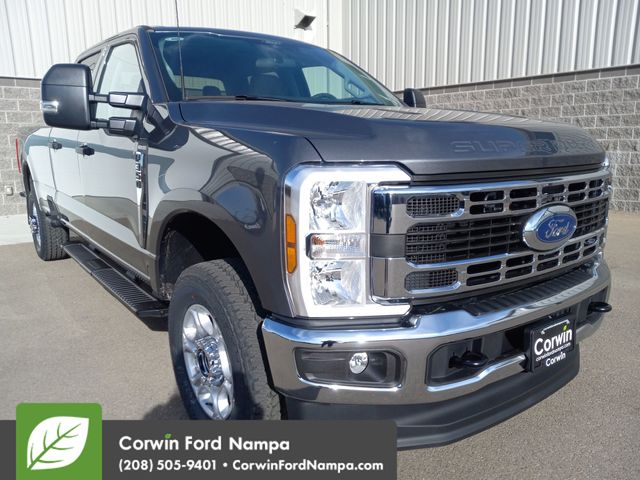 2026 Ford F-350 Super Duty XLT's photo