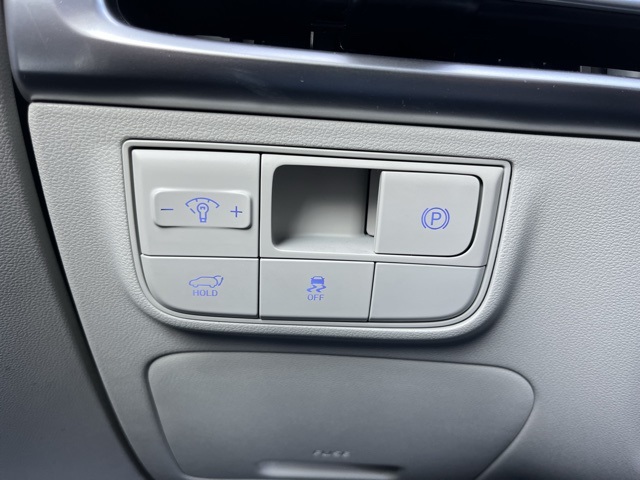 2025 Hyundai Tucson Limited photo 12