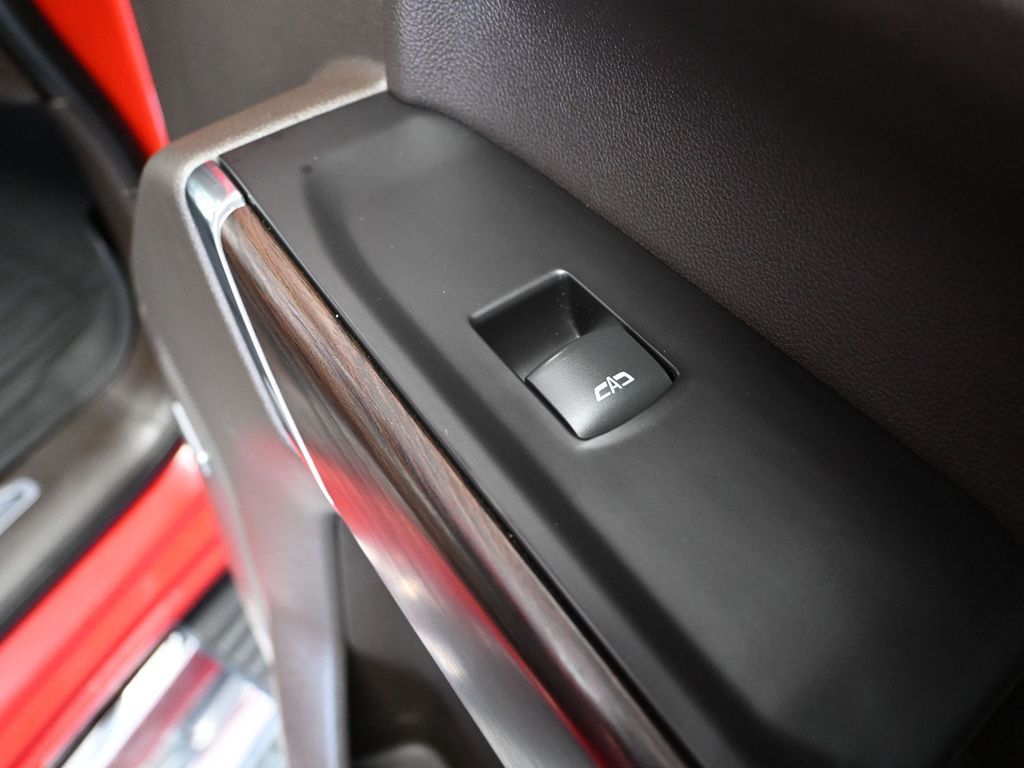 2019 Gmc Sierra 1500 SLT photo 40