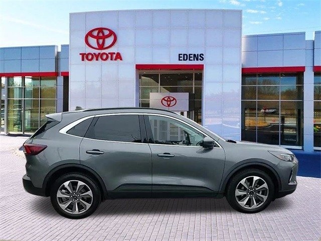 Used 2023 Ford Escape Platinum with VIN 1FMCU9JA5PUA27822 for sale in Kansas City