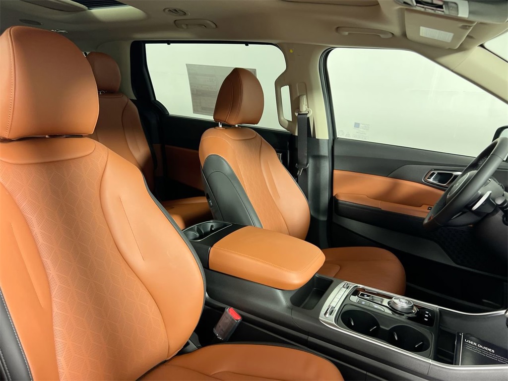 2026 Kia Carnival SX photo 30