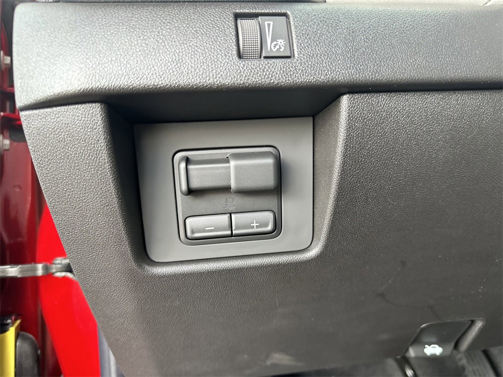 2026 Gmc Canyon AT4X photo 17