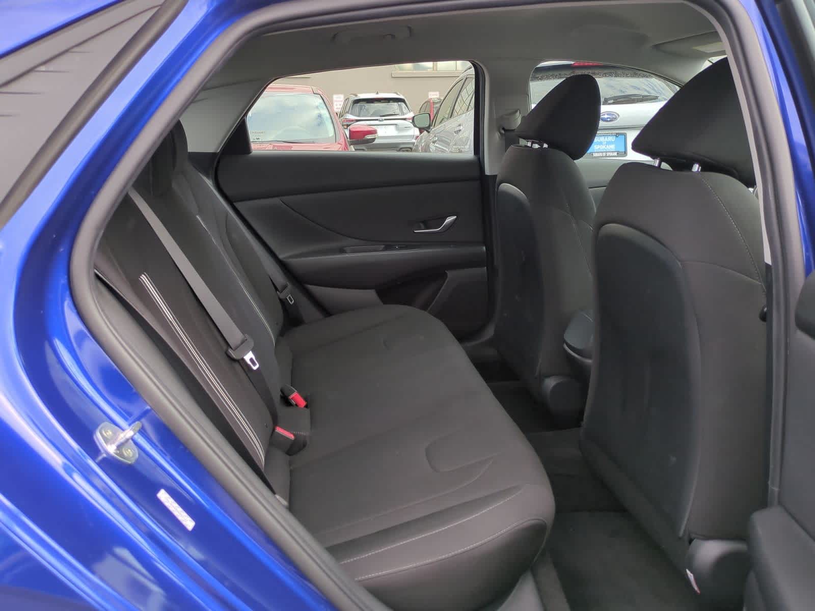 2022 Hyundai Elantra SEL Convenience photo 19