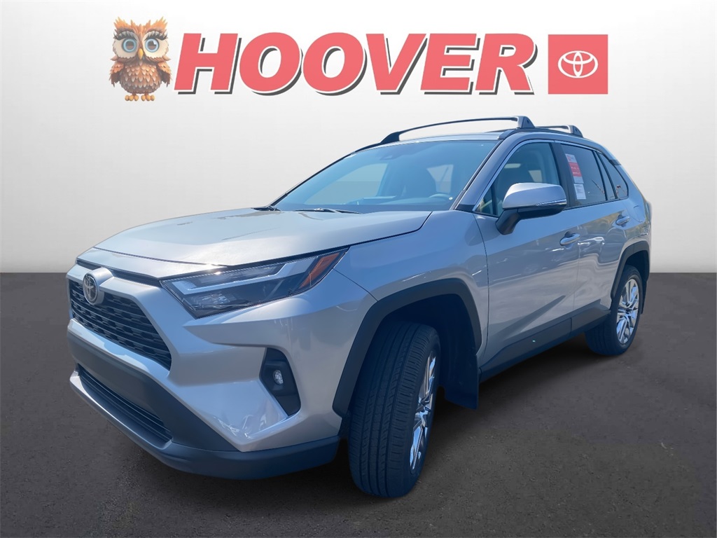 2025 Toyota RAV4 XLE Premium photo 4