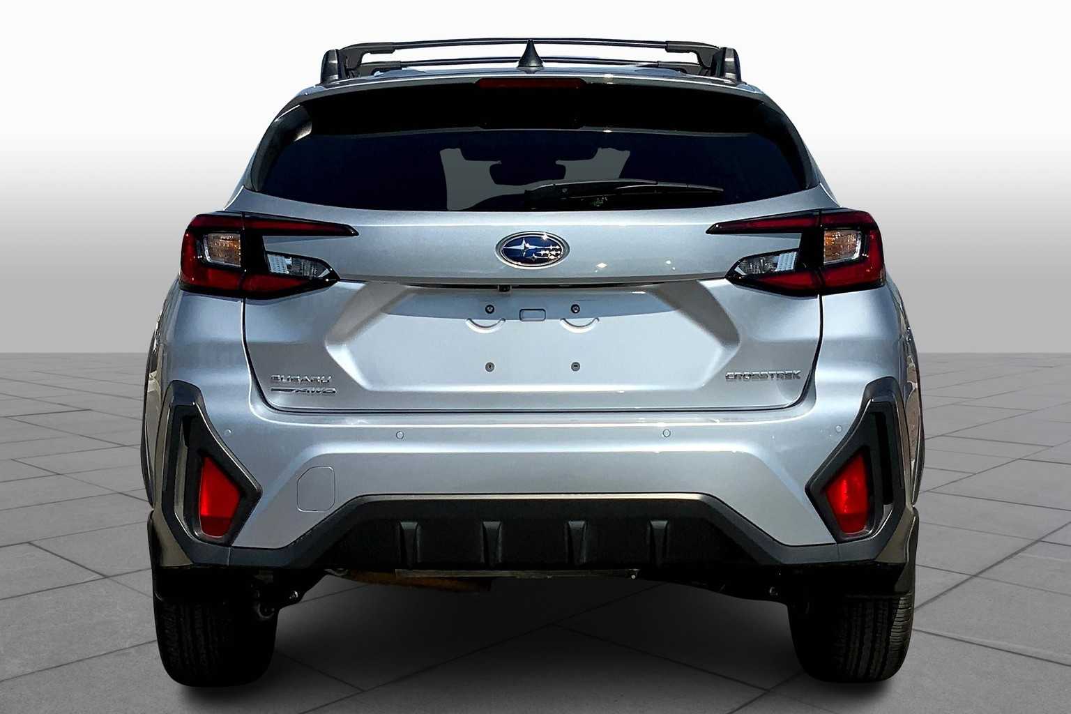 2024 Subaru Crosstrek Limited photo 4