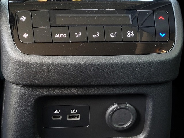 2023 Infiniti QX60 Luxe photo 28