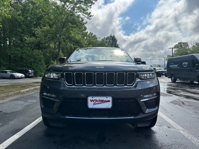 2025 Jeep Grand Cherokee Limited photo 13