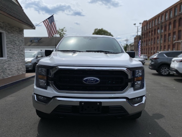 2023 Ford F-150 XLT photo 2