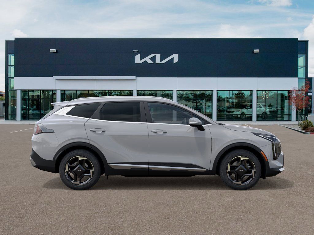 2026 Kia Sportage Hybrid photo 4