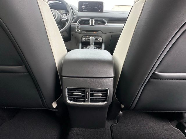 2025 Mazda CX-5 2.5 S Preferred photo 33