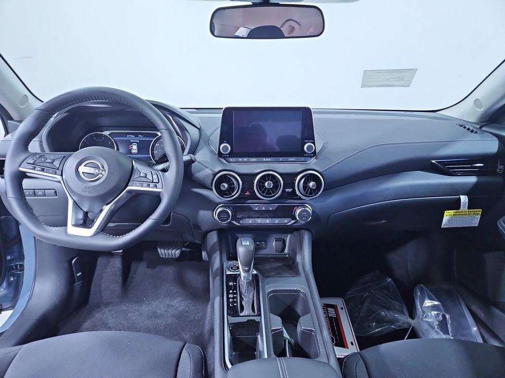 2025 Nissan Sentra SV photo 12