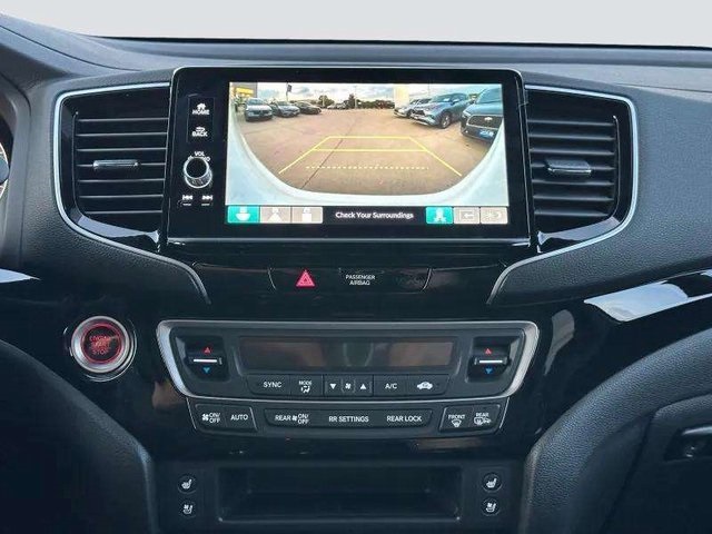 2025 Honda Ridgeline Black Edition photo 24