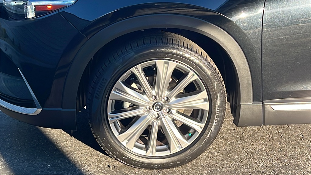 2022 Mazda CX-9 Signature photo 2