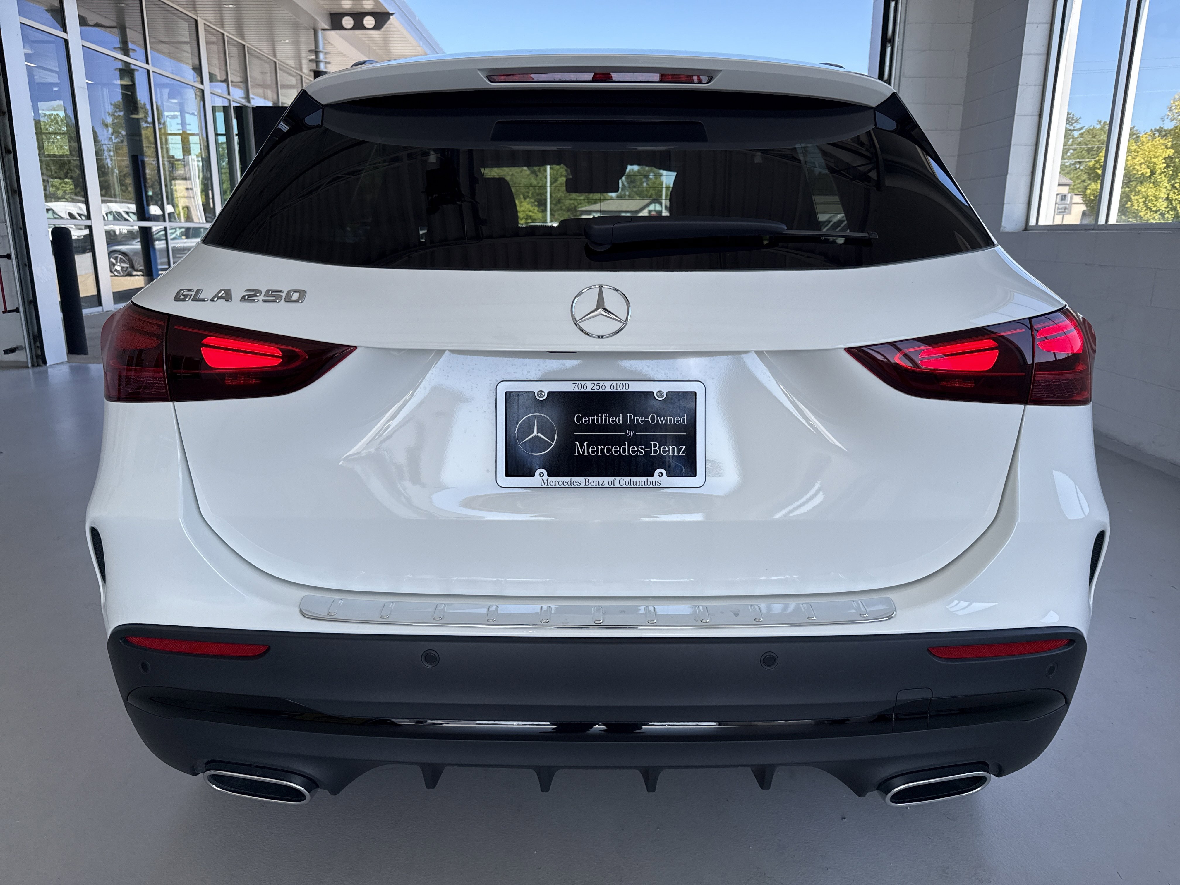 2025 Mercedes Benz GLA 250 photo 4