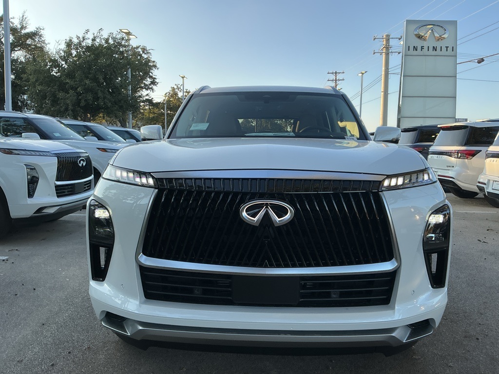 2026 Infiniti QX80 Luxe photo 2