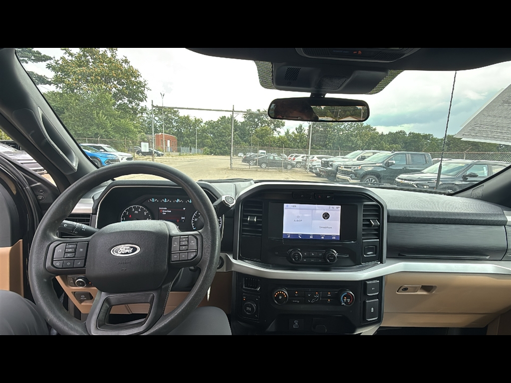 2023 Ford F-150 XL photo 9