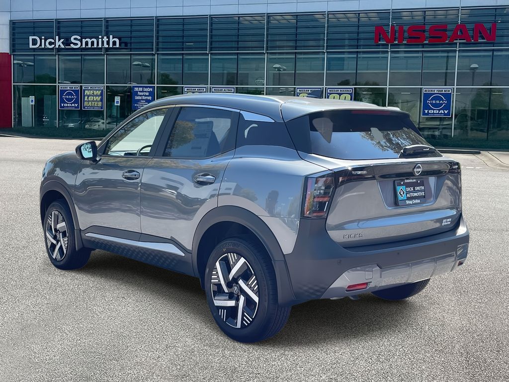 2026 Nissan Kicks SV photo 2