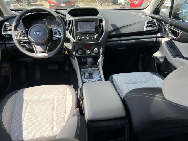 2022 Subaru Forester Base photo 10
