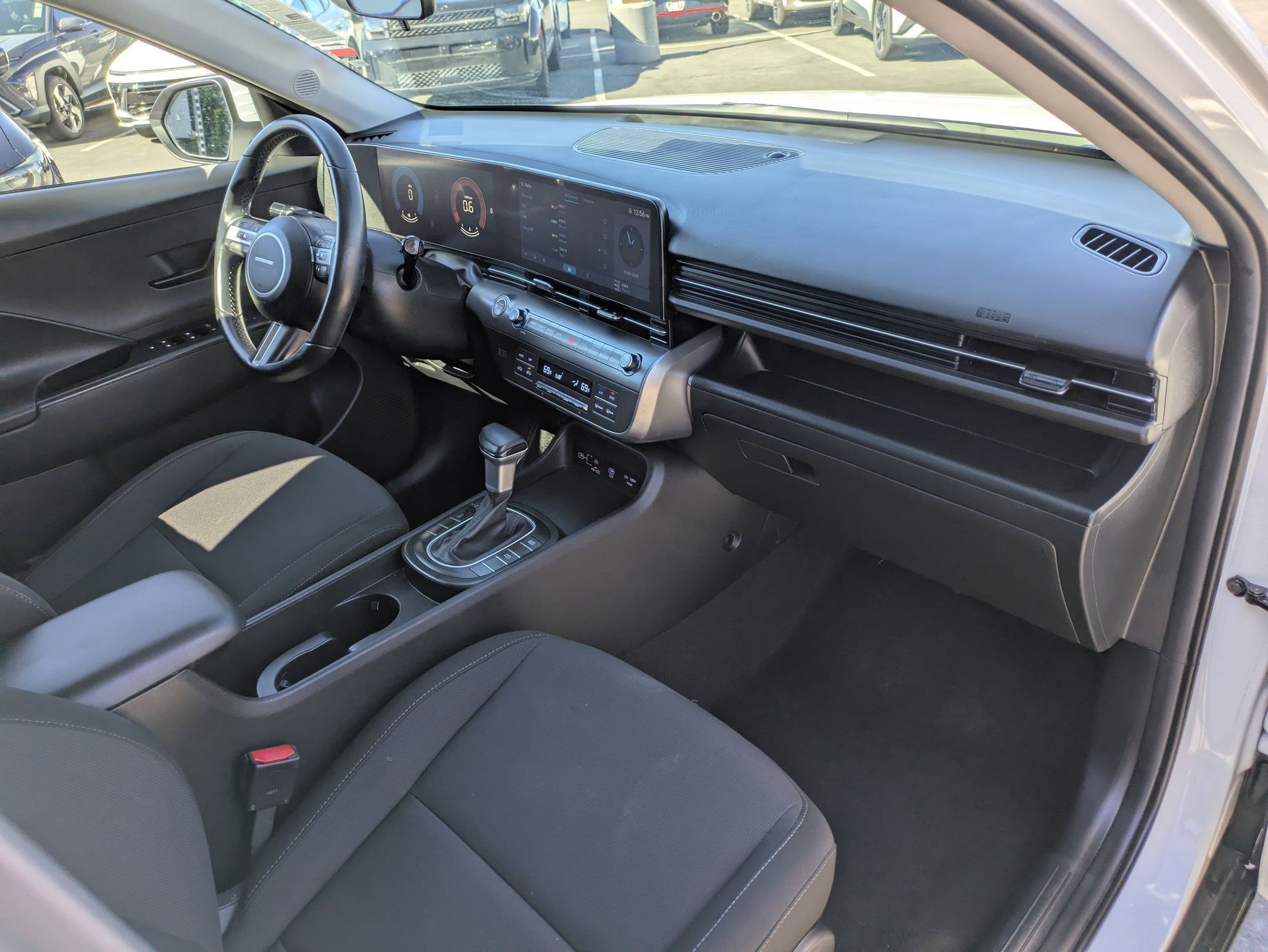 2024 Hyundai Kona SEL photo 29