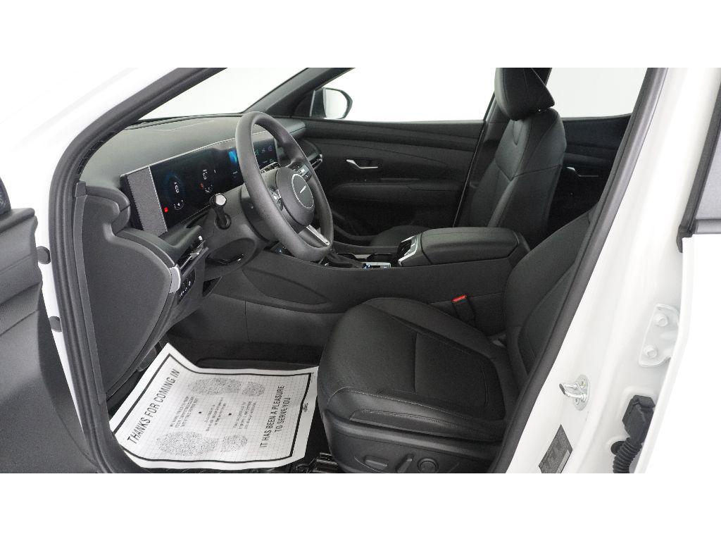 2026 Hyundai Santa Cruz SEL photo 6