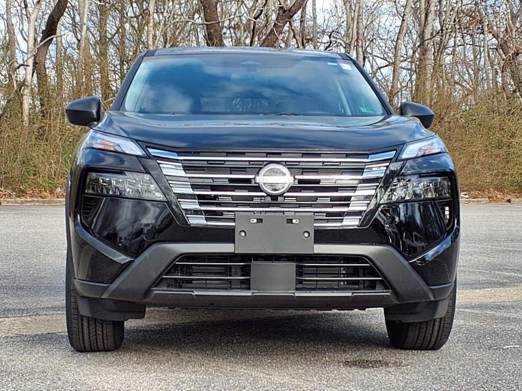 2025 Nissan Rogue S photo 3