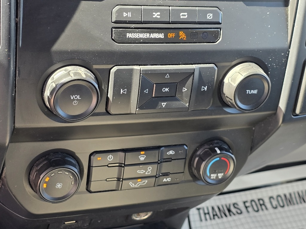 2020 Ford F-150 XL photo 17