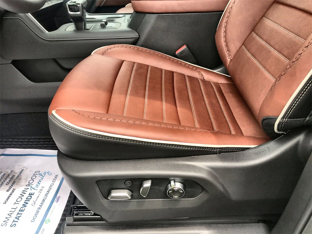 2026 Gmc Sierra 1500 Denali Ultimate photo 12