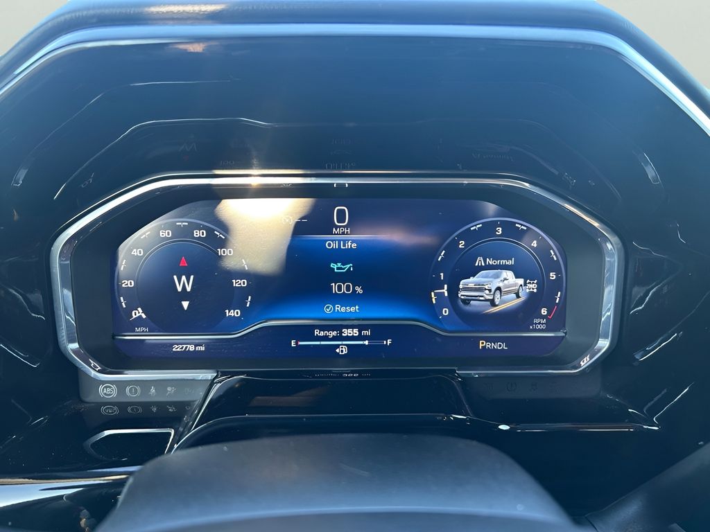 2024 Chevrolet Silverado 1500 RST photo 16