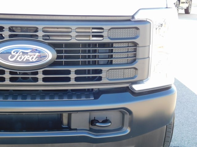2024 Ford F-250 photo 12