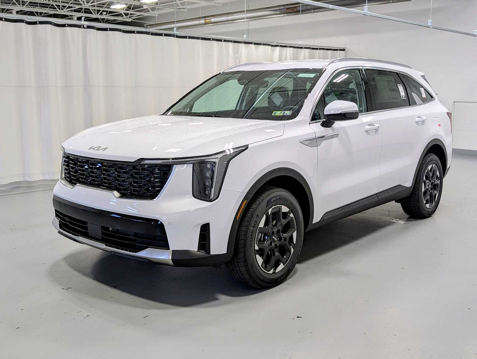 2026 Kia Sorento S's photo