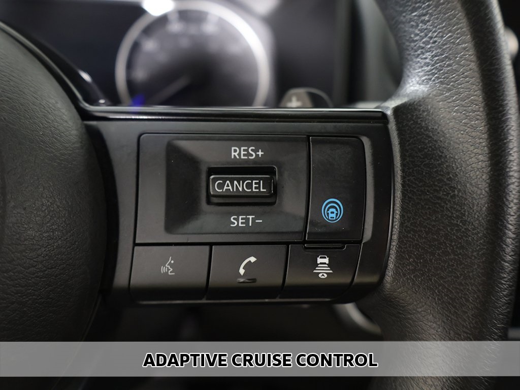 2021 Nissan Rogue SV photo 2