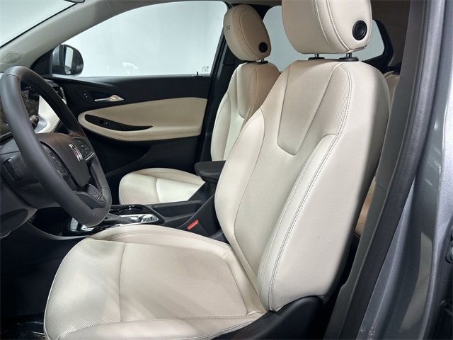 2025 Buick Encore GX Sport Touring photo 4