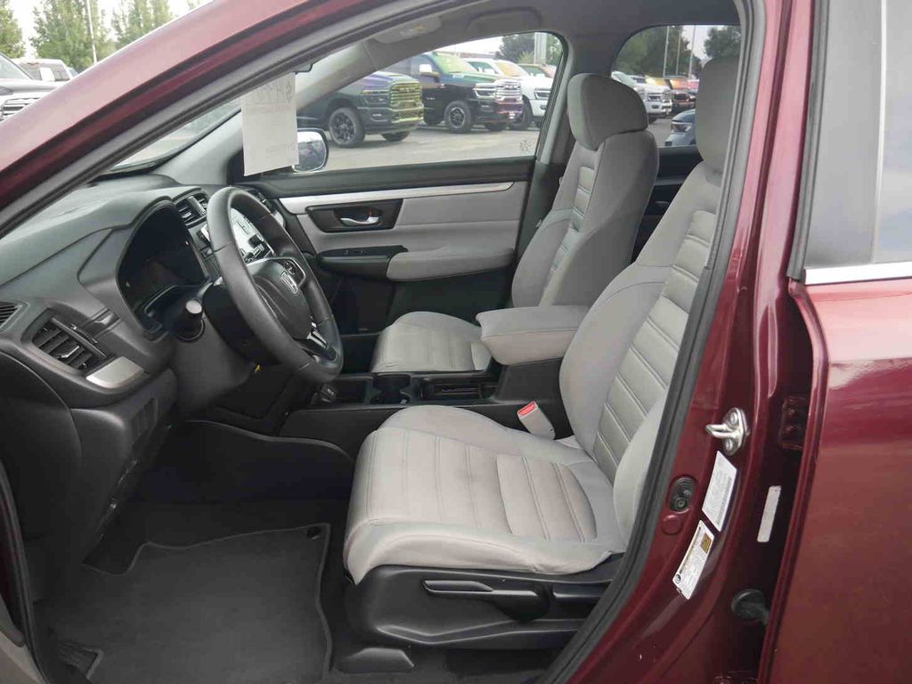 2019 Honda CR-V LX photo 29