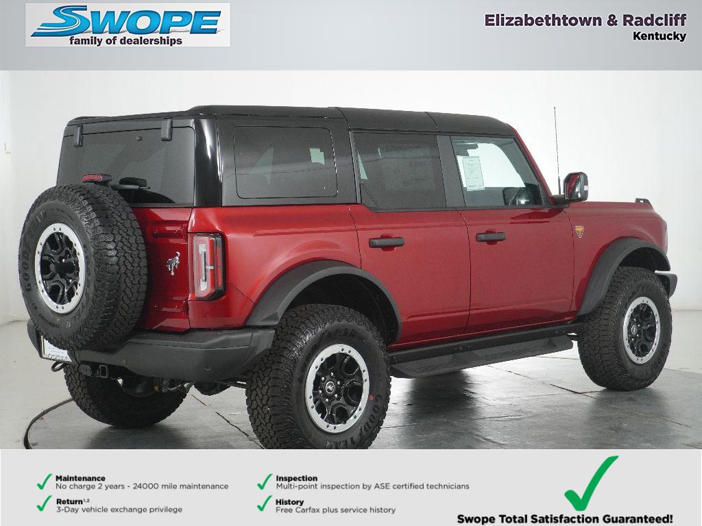 2025 Ford Bronco Badlands photo 3